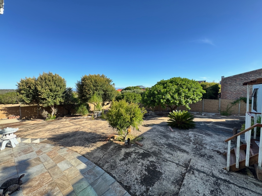 To Let 2 Bedroom Property for Rent in Stilbaai Wes Western Cape